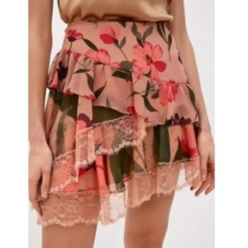 Twin-Set Floral Ruffle Skirt with Lace Trim and Ruffled Layers in Peach Fabric